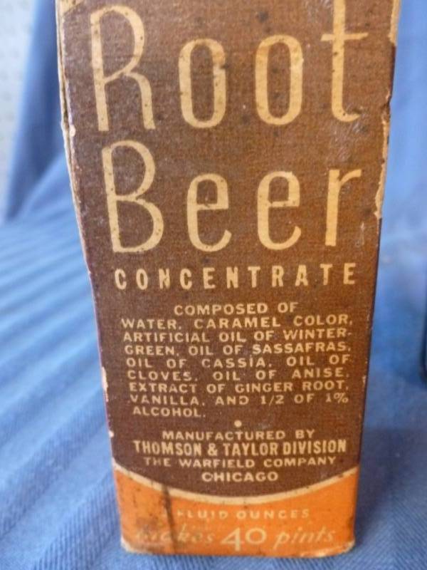 Warfield Co Thompson & Taylor Root Beer concentrate glass Some Contents Org Box