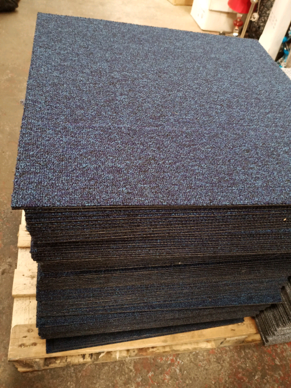 40 x Blue Carpet Tiles (worth £120) Brand New Strong in Southside