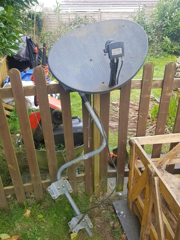 satellite dish for sale in Tenby, Pembrokeshire Gumtree