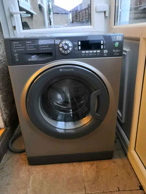 Hotpoint 9kg washing machine in WestonsuperMare, Somerset Gumtree