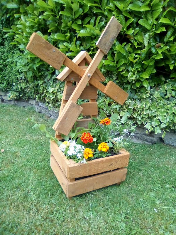 Garden wooden windmill planter in Northfield, West Midlands Gumtree
