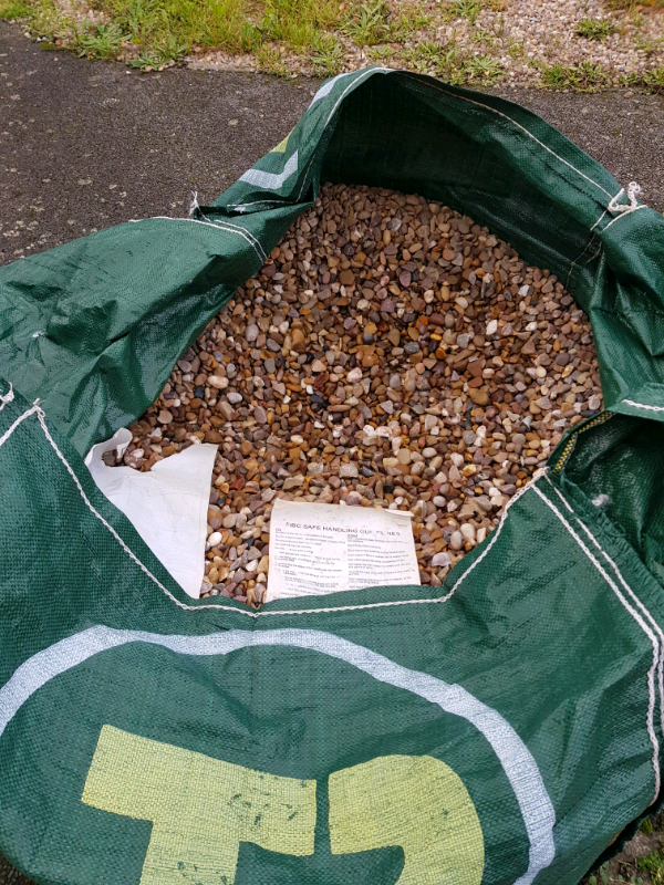 Travis Perkins Gravel and Shingle Bulk Bag 20mm in Leicester