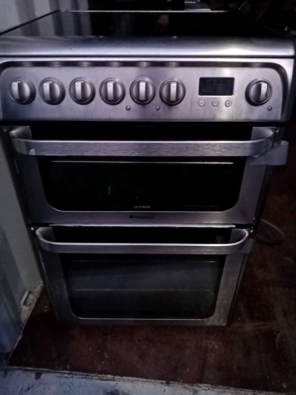 Hotpoint ultima Electric cooker 60 cm wide in Exeter, Devon Gumtree