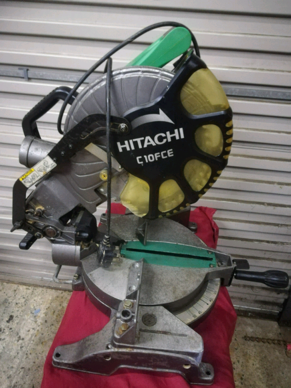 Hitachi mitre saw | in Ballynahinch, County Down | Gumtree