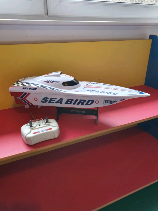 where can i buy a remote control boat