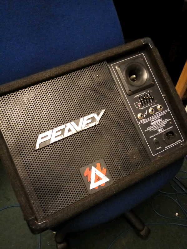 Peavey powered monitor wedge speaker in Blidworth, Nottinghamshire