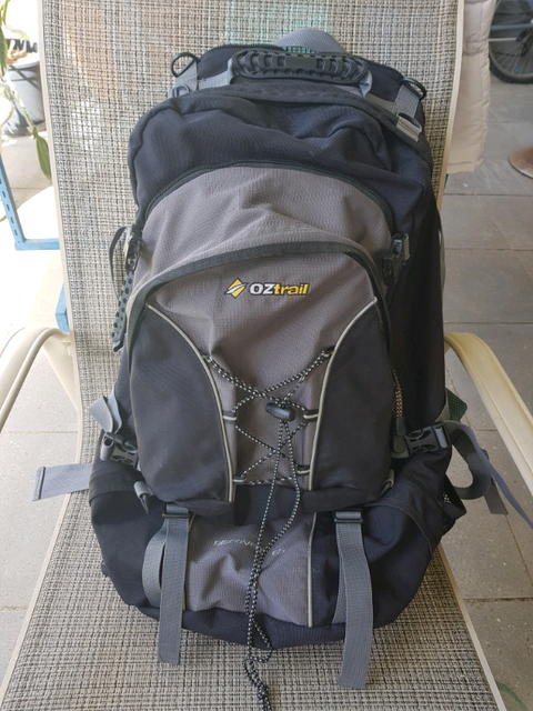 oztrail hiking backpack