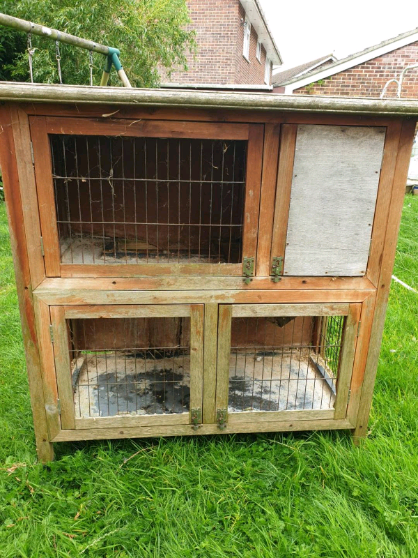 Free rabbit hutches in Poole, Dorset Gumtree