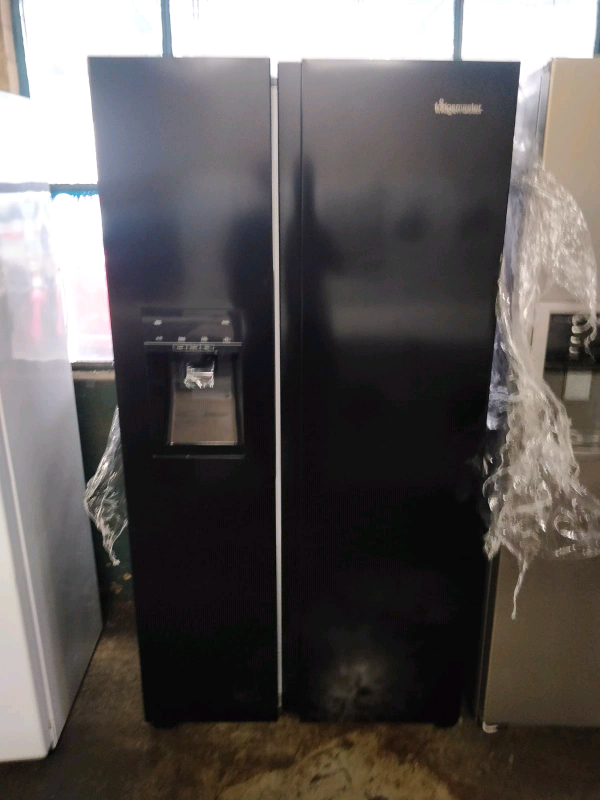 BRAND NEW BLACK FRIDGE MASTER AMERICAN STYLE DOUBLE DOOR FRIDGE FREEZE