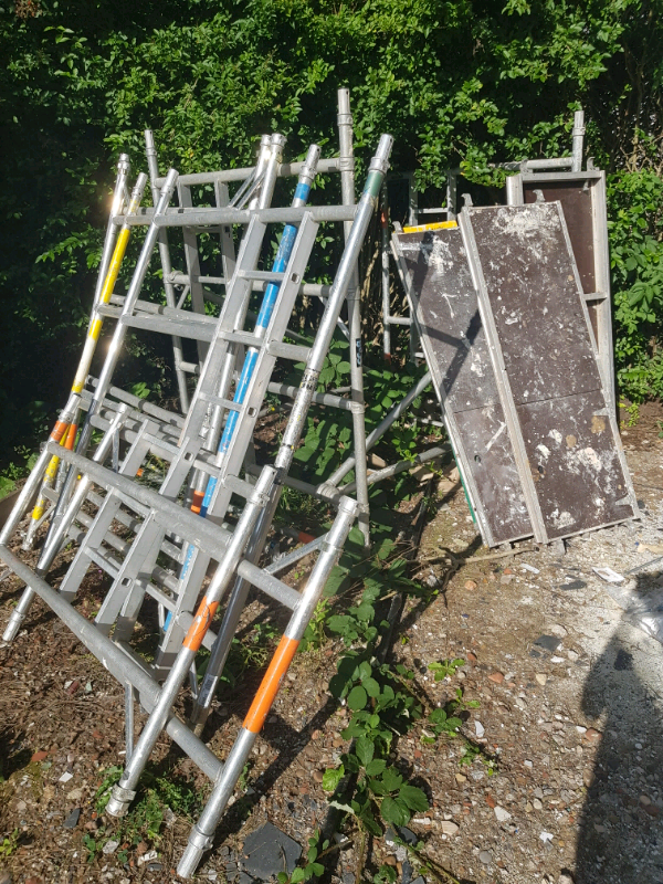Boss scaffold tower in Keyworth, Nottinghamshire