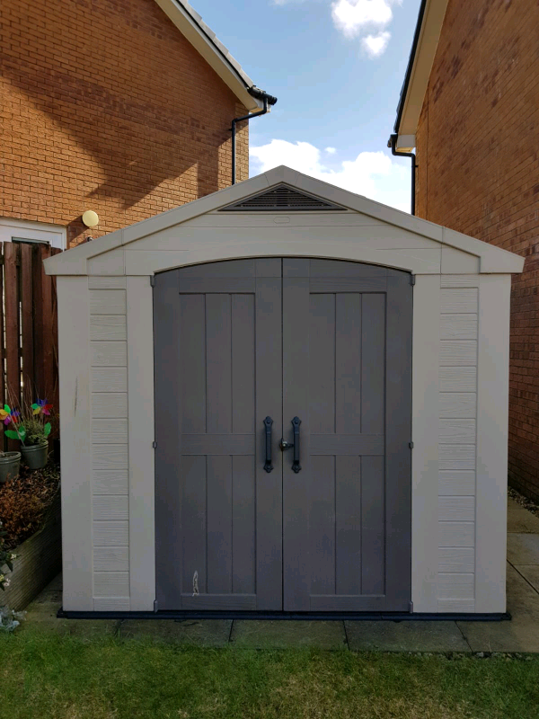 Keter Factor 8 x 6 plastic shed/ hut in Saltcoats, North 