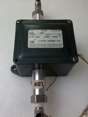 United Electric J21K Model 357 Pressure Switch, Used