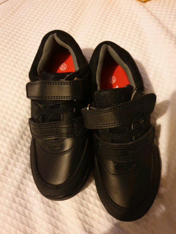 size 10 school shoes