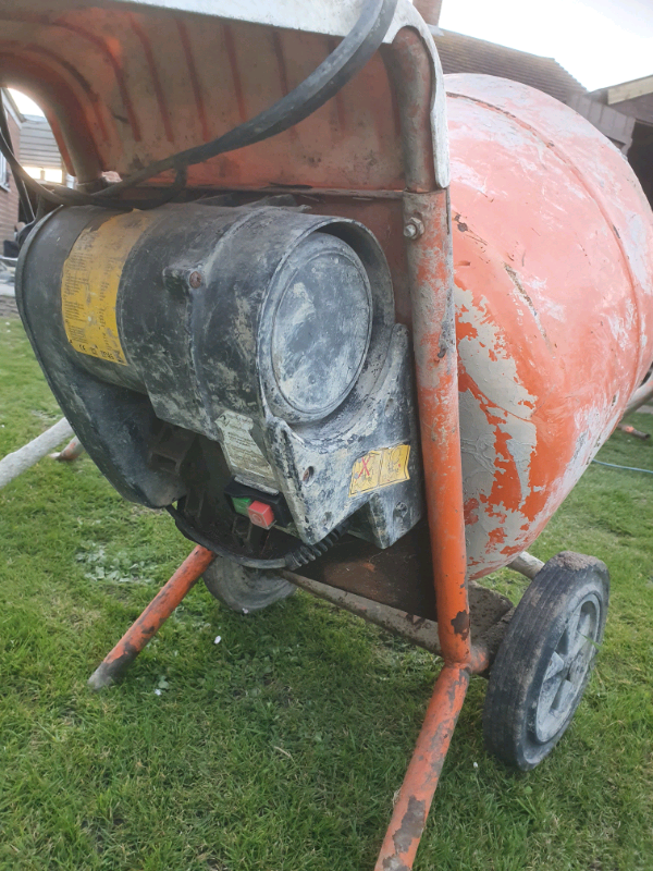 Belle cement mixer 240v | in Goring-by-Sea, West Sussex | Gumtree