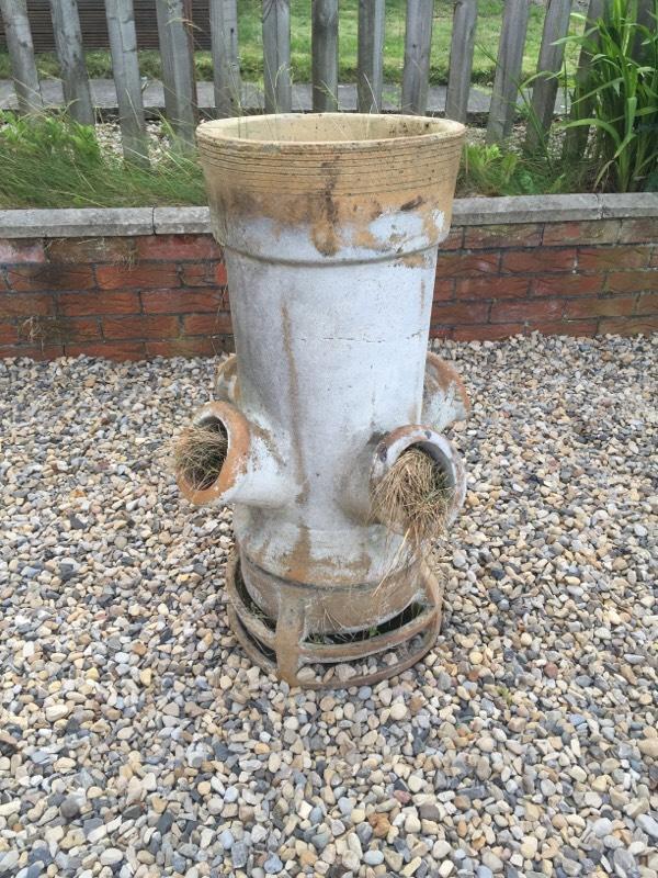 Large garden flower planter pot ornament in Birtley 
