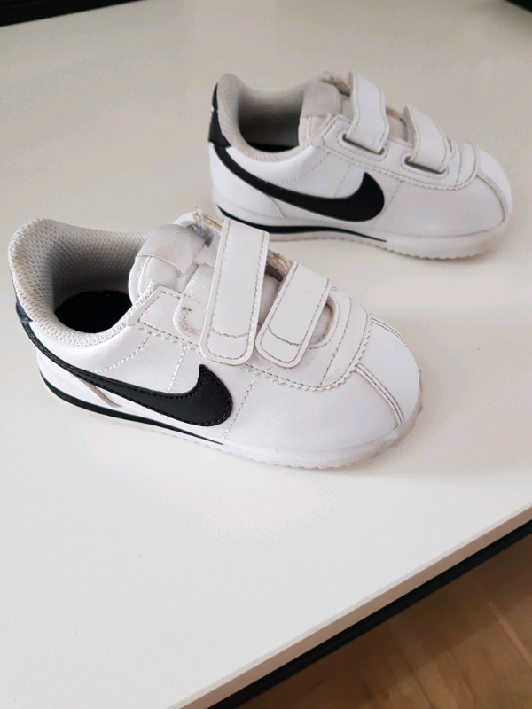 Toddler Boys uk size 6.5 Nike trainers in Ipswich, Suffolk Gumtree