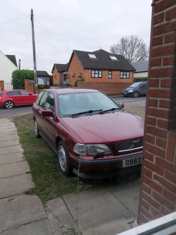 Volvo v40 1997
