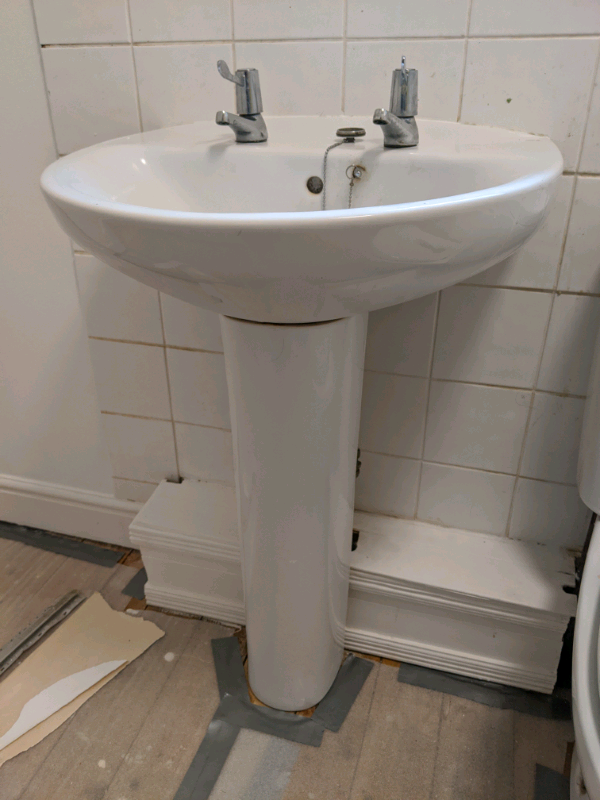 Roca sink pedestal, taps included in Newbury, Berkshire Gumtree