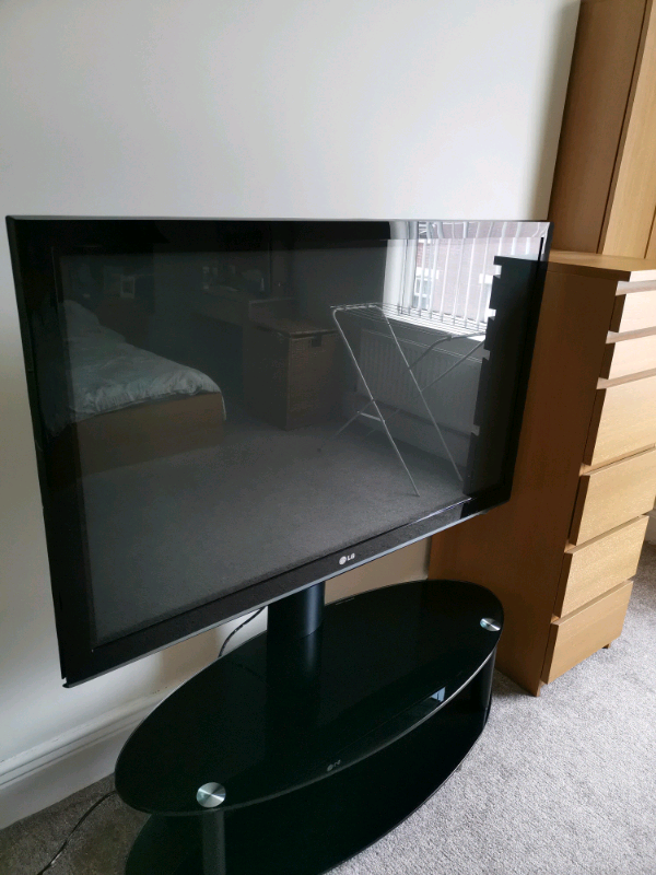 LG 50 inch TV comes with stand in Blyth, Northumberland Gumtree