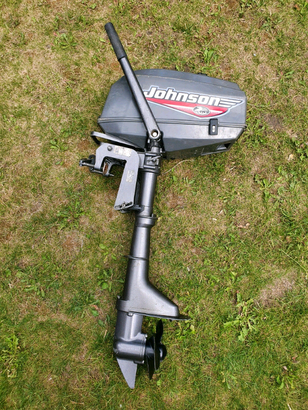 Outboard Johnson 3.3hp 2 stroke breaking all parts available in