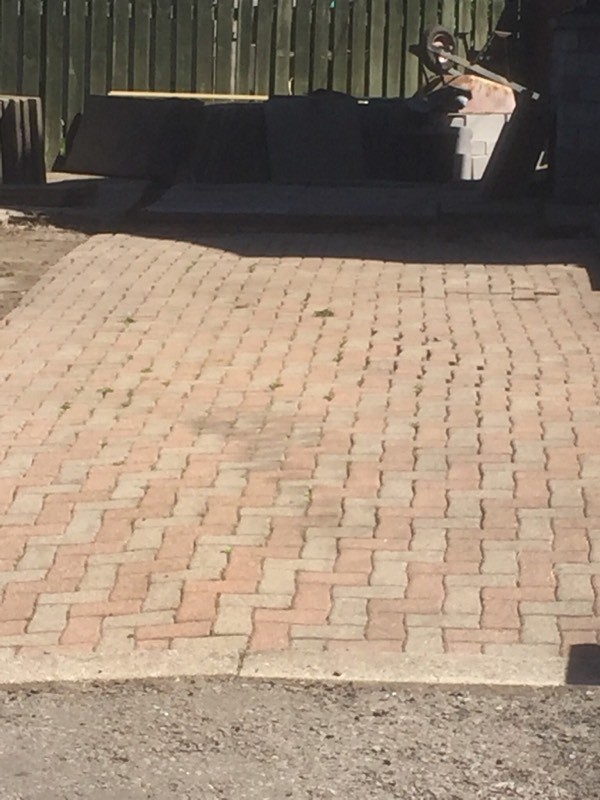Lock block mono block paving in Aberdeen Gumtree