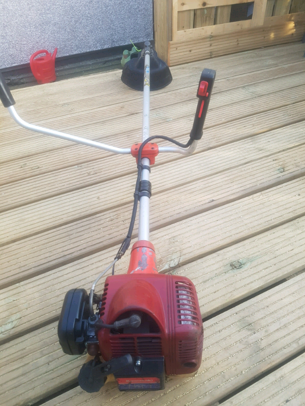 Kawasaki TH43 Petrol Strimmer in Carluke, South Lanarkshire Gumtree