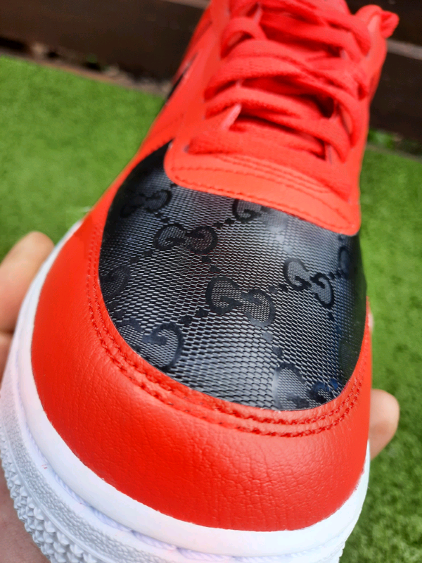 nike air custom gucci