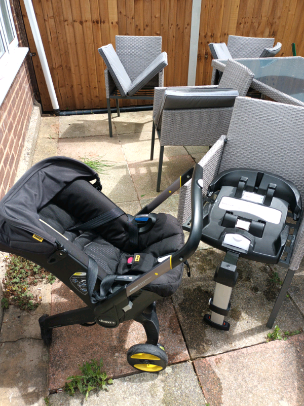 Doona Car Seat Stroller And Isofix Base, Doona Car Seat Stroller Second Hand