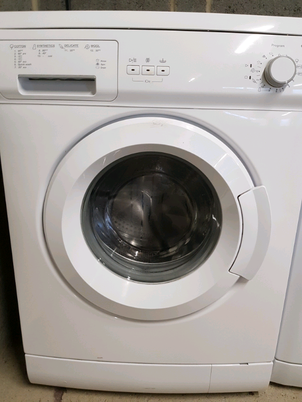 Currys Essentials washing machine(delivery available) in Costessey