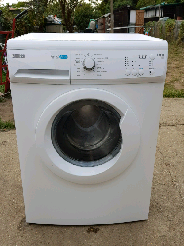 Zanussi ZWF71340W washing machine 7kg in Dagenham, London Gumtree