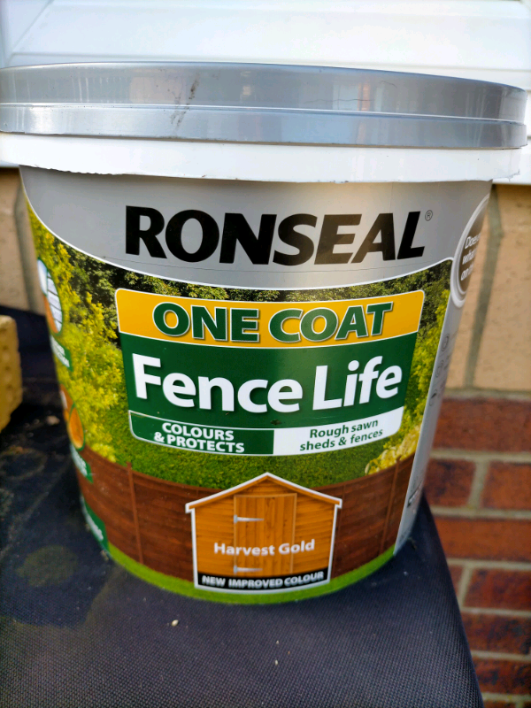 Ronseal One Coat Harvest Gold Fence Paint in Ashington