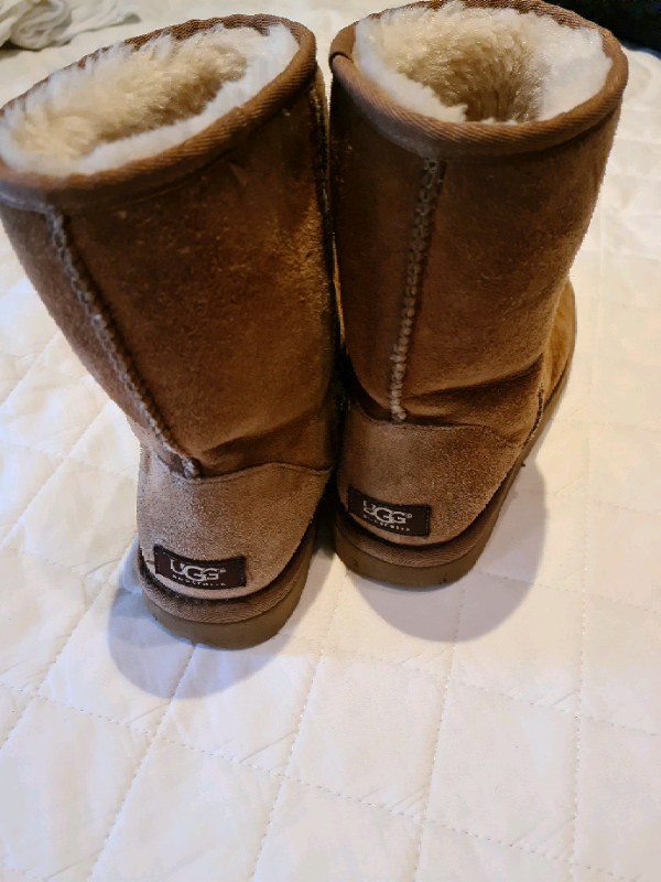 brown fur uggs