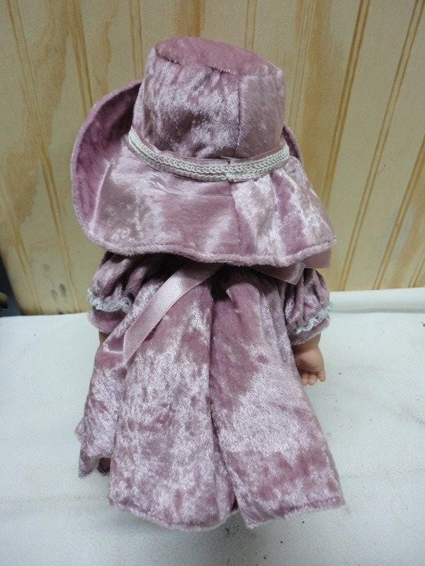 VTG. Precious Moments Composition Doll & Legs - 2003 