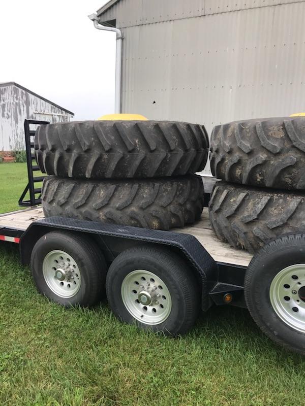 Goodyear Tires off John Deere 9860 combine 520/85R/42 duals and hardware