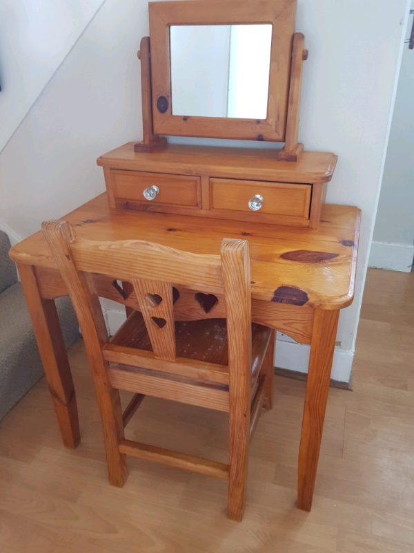 Childs dressing table and chair in Newcastle, Tyne and Wear Gumtree