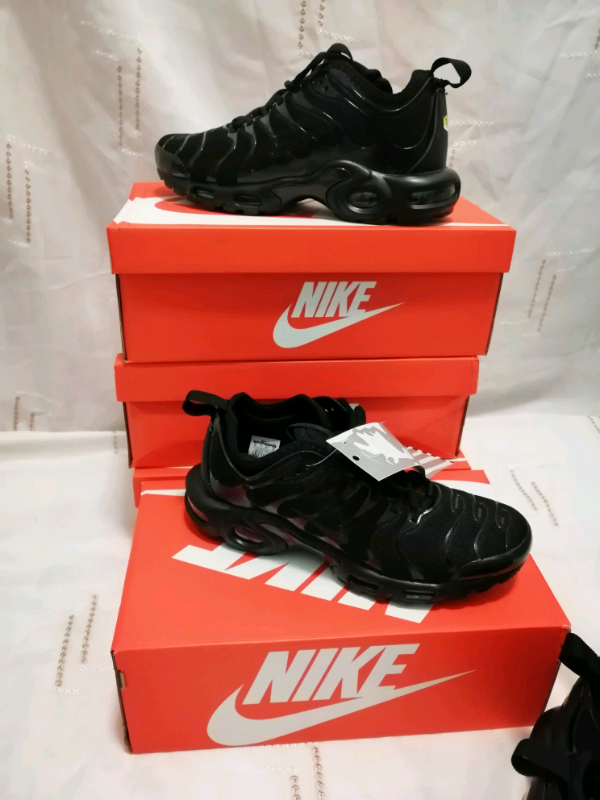 tn trainers size 6
