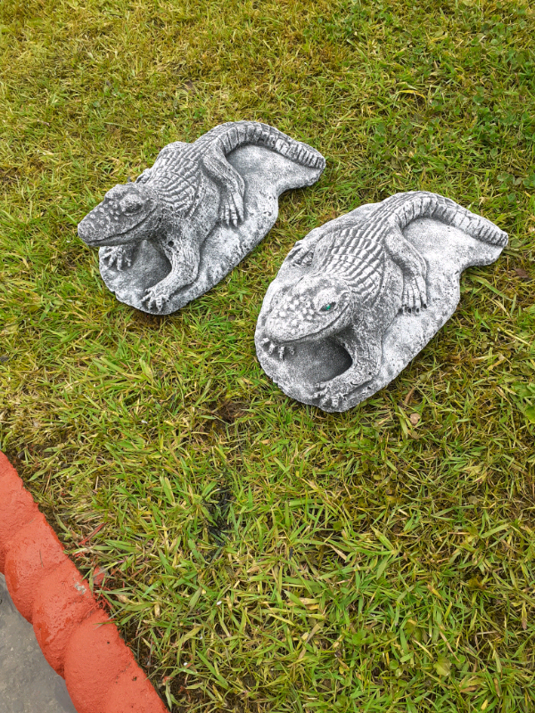 Concrete garden ornaments in Hengoed, Caerphilly Gumtree
