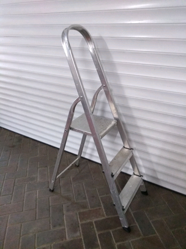 SMALL ALUMINIUM STEP LADDER in Sutton Coldfield, West Midlands Gumtree