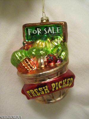 BLOWN GLASS FRESH PICKED VEGETABLES~STAND~FARM~CHRISTMAS ORNAMENT~FOR SALE~NWT
