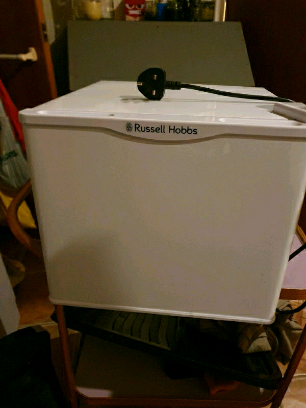 Mini/under desk fridge in Perth, Perth and Kinross Gumtree