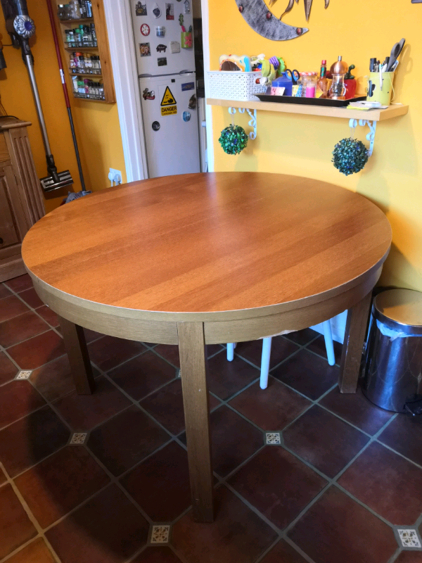 Extendable, round dining table with 4 chairs | in Bracknell, Berkshire