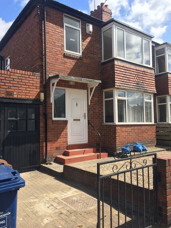 3 bedroom house in Lanercost Drive, Newcastle Upon Tyne, NE5 in