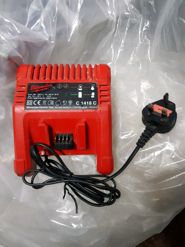 Milwauke battery charger in Kirkcaldy, Fife Gumtree
