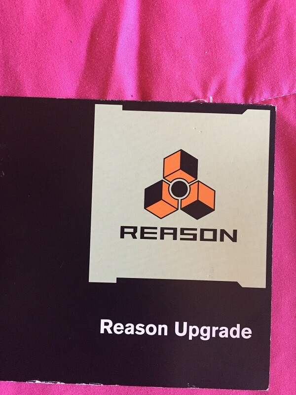 Propellerhead Reason 8 License plus manuals, see description