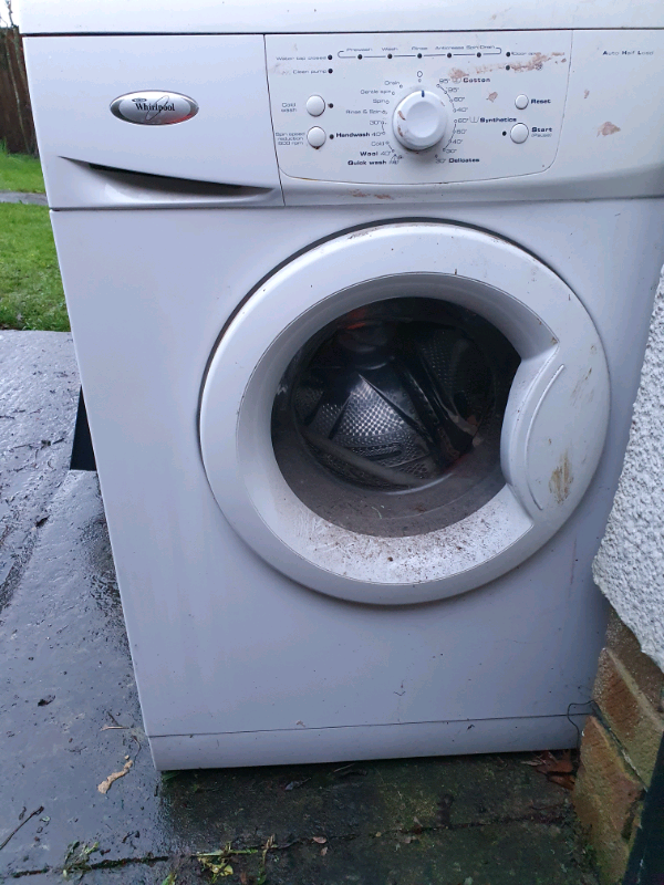 Whirlpool washing machine in Cheltenham, Gloucestershire Gumtree