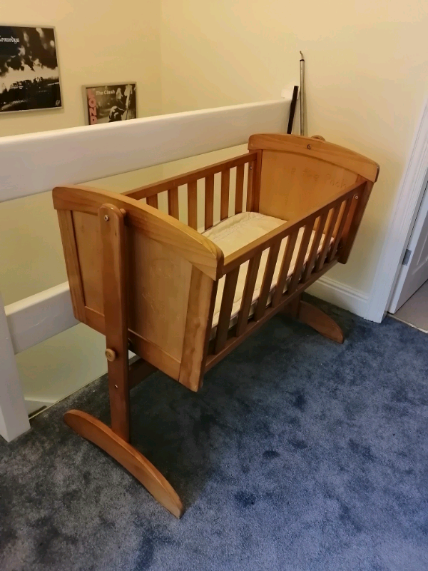 Wooden Rocking Crib Still Available As Of 02 03 In Sherwood