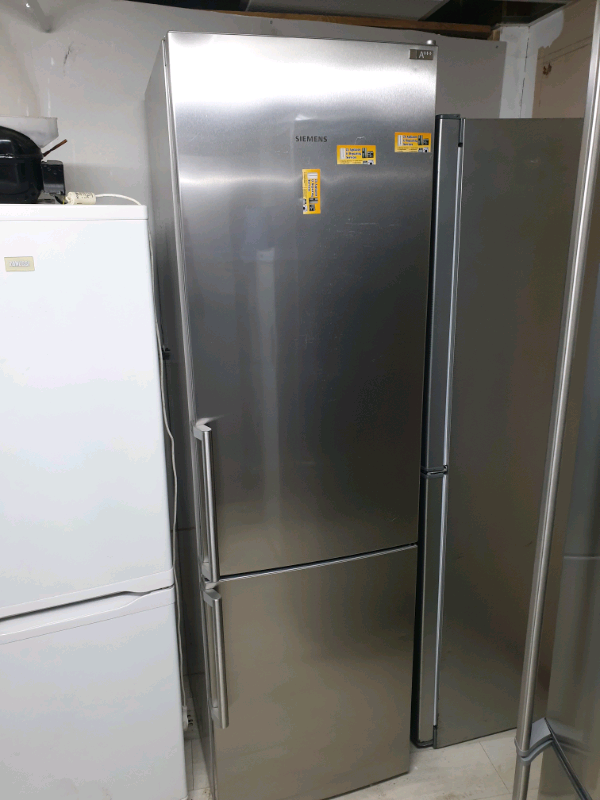 Simens frost free fridge freezer in Romford, London Gumtree