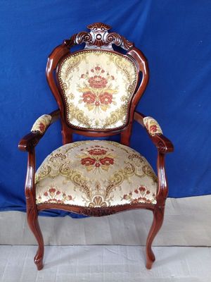 POLTRONA CAPOTAVOLA  SEDIA BRACCIOLI   VARI COLORI
