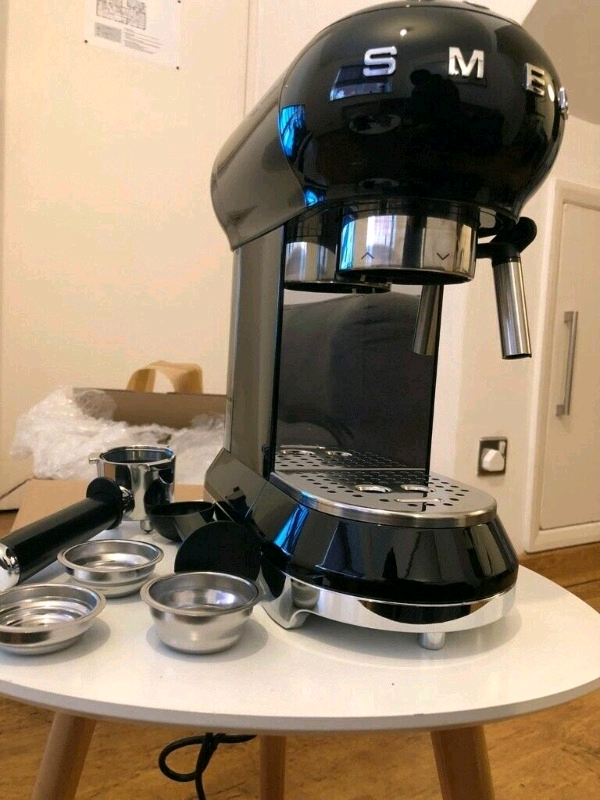SMEG ECF01 Espresso Machine coffee machine in Leicester