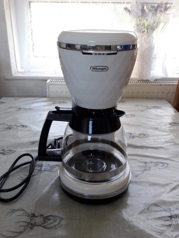 Brilliante White delonghi coffee machine in Thetford, Norfolk Gumtree